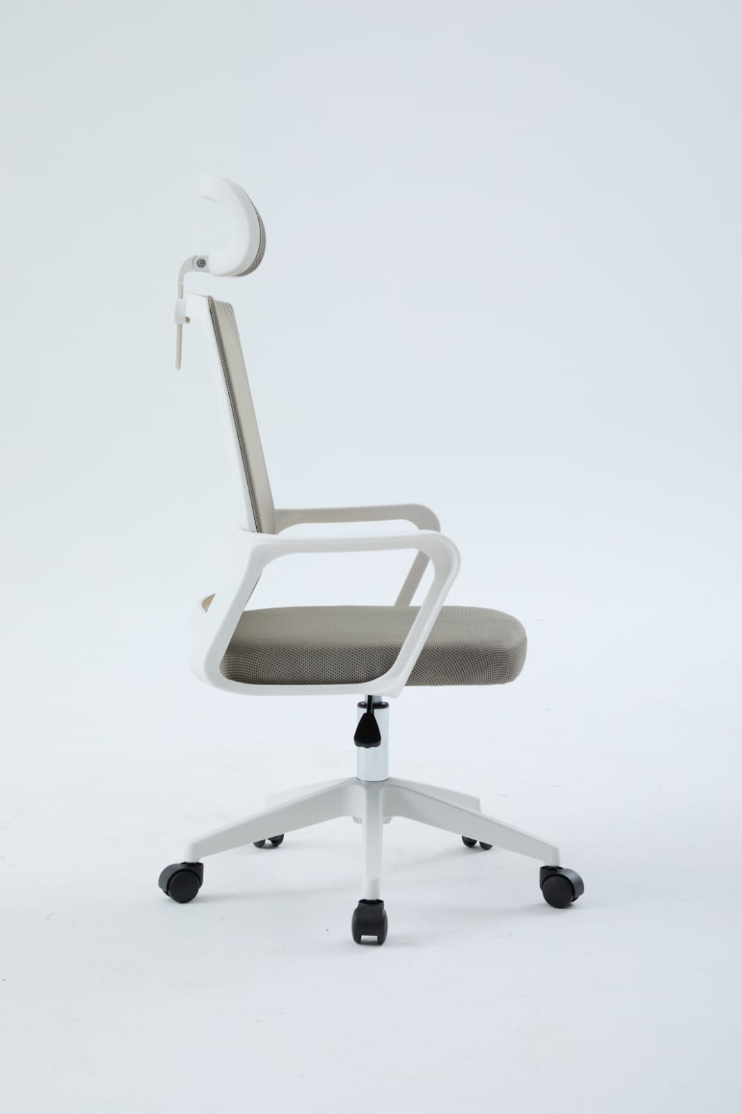 Igris Storm High-Back Ergonomic Office Chair